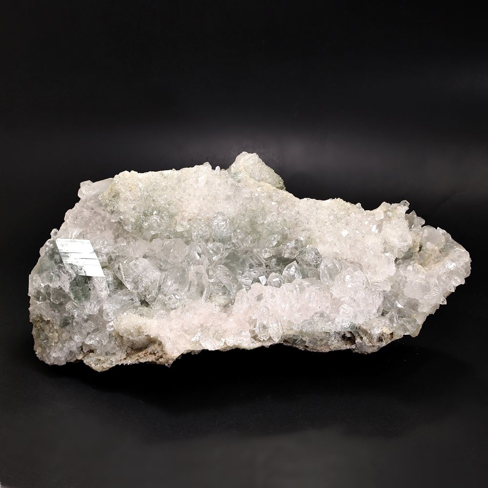マニハール産ヒマラヤ水晶クラスター（6.92kg大型原石！）