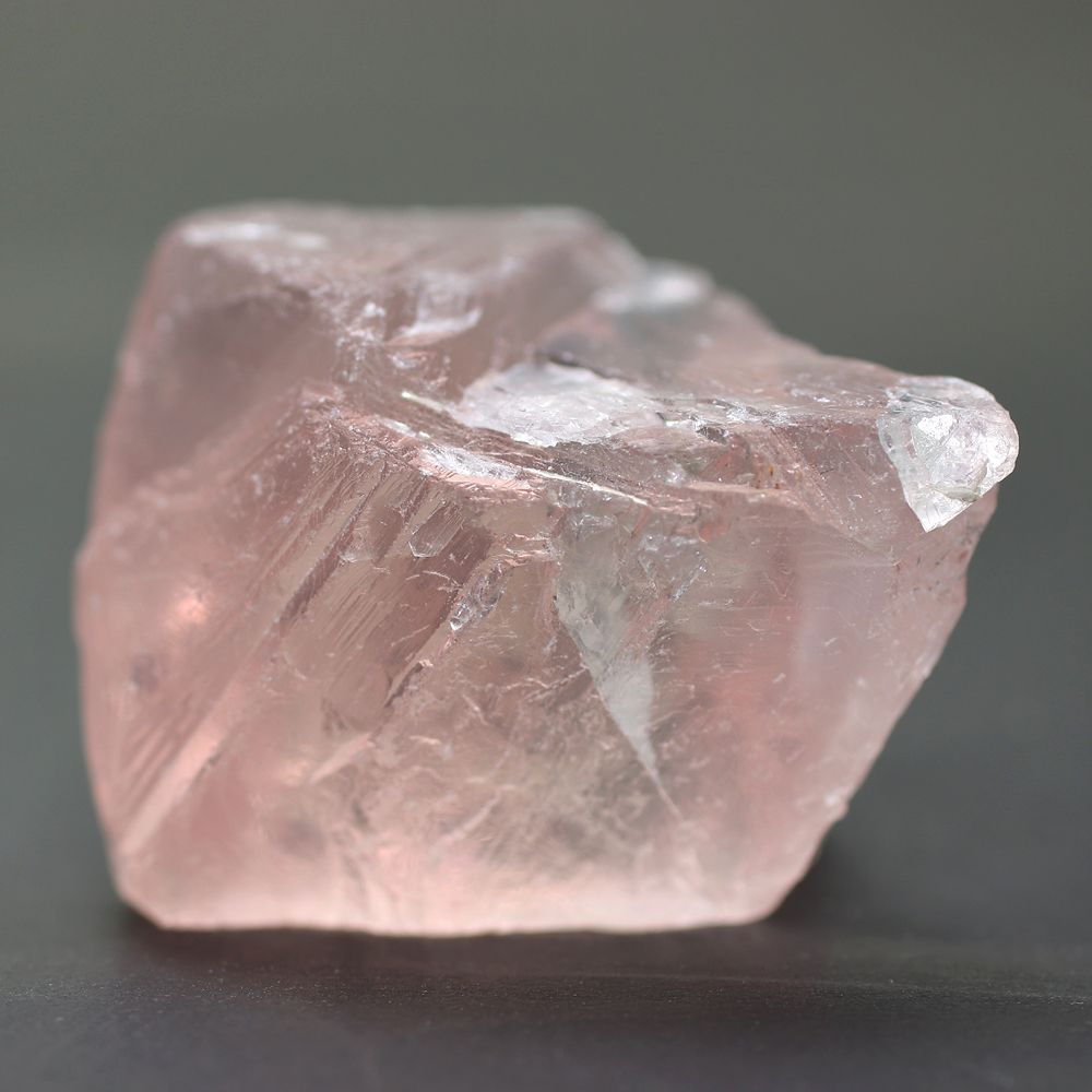 記念特価★[レア！・高品質]パキスタン産ピンクフローライト結晶原石