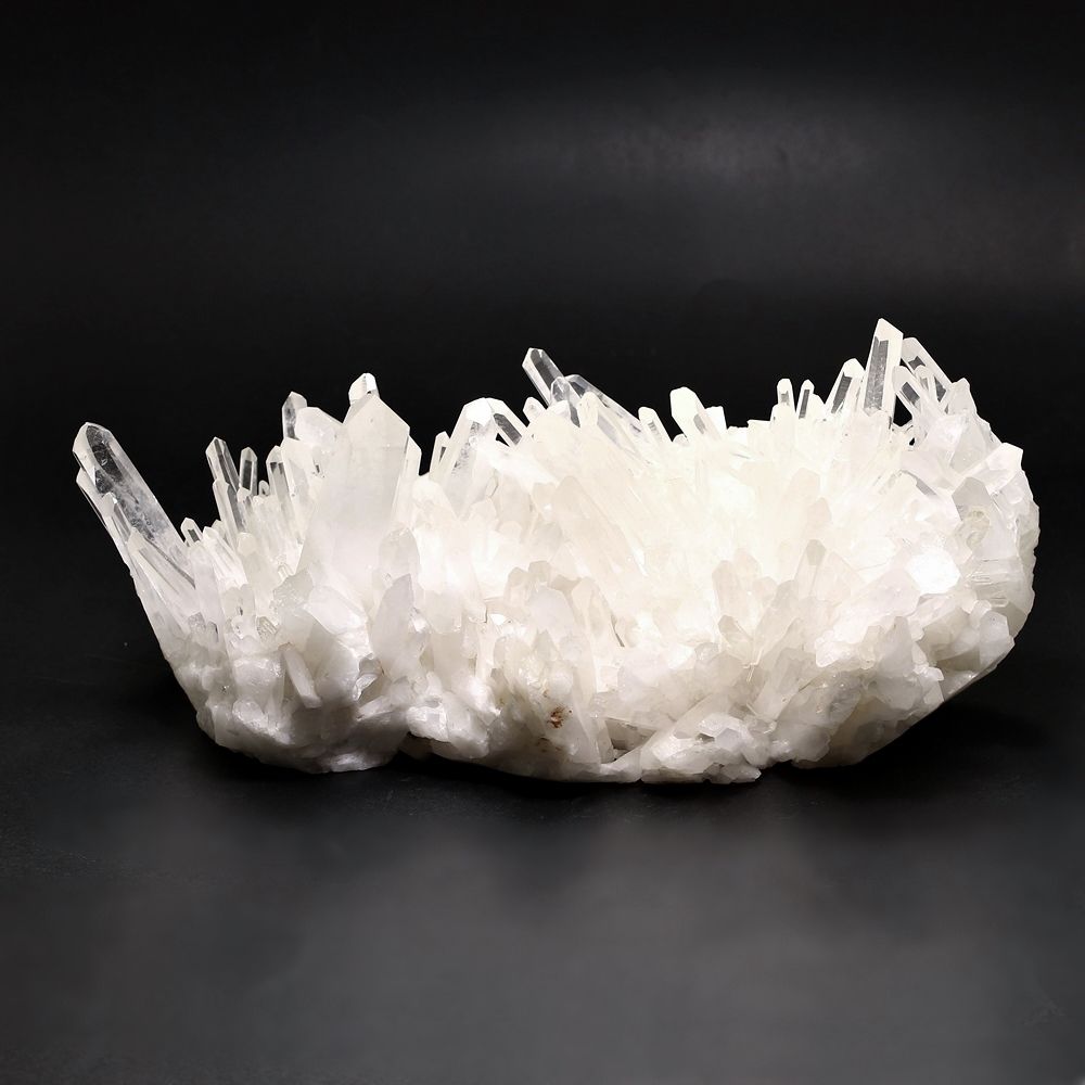 記念特価★[中国/四川省産]水晶クラスター（3.5kg大型原石！）