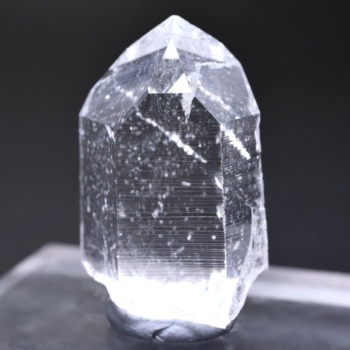 記念特価★[高品質]アメリカ/アーカンソー州産水晶ナチュラルポイント（原石14.6g）(24th-ARKSQ-NP0146IS)