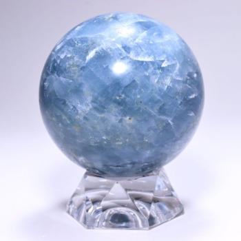 記念特価★マダガスカル産セレスタイト丸玉/スフィア（直径61.0mm）(24th-CELES-SPH0610IS)