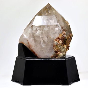 記念特価★[超希少サイズ！]ネパール/ガネッシュヒマール/ヒンドゥン産ヒマラヤ水晶原石ナチュラルポイント（専用木製台座付属・ブラックトルマリン＆マイカ内包、さらにレインボー！）(24th-GNZHN-NP1246IS)