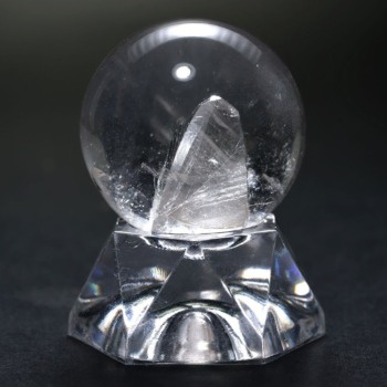 【第三弾】記念特価★マダガスカル産クォーツインクォーツ丸玉/貫入水晶スフィア（直径29.4mm）(24th-QINQA-SP0294IS)