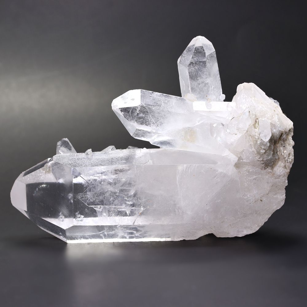 記念特価★ブラジル産貫入&レインボー水晶クラスター/水晶座布団付属(原石265g・ポイント箇所に磨きありのため大大特価!)-slide-1