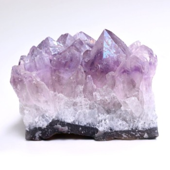 記念特価★[高品質]インド中部マディヤプラデーシュ州産天然レインボーアメジスト原石クラスター（120g）(24th-RAYAM-CL0120IS)