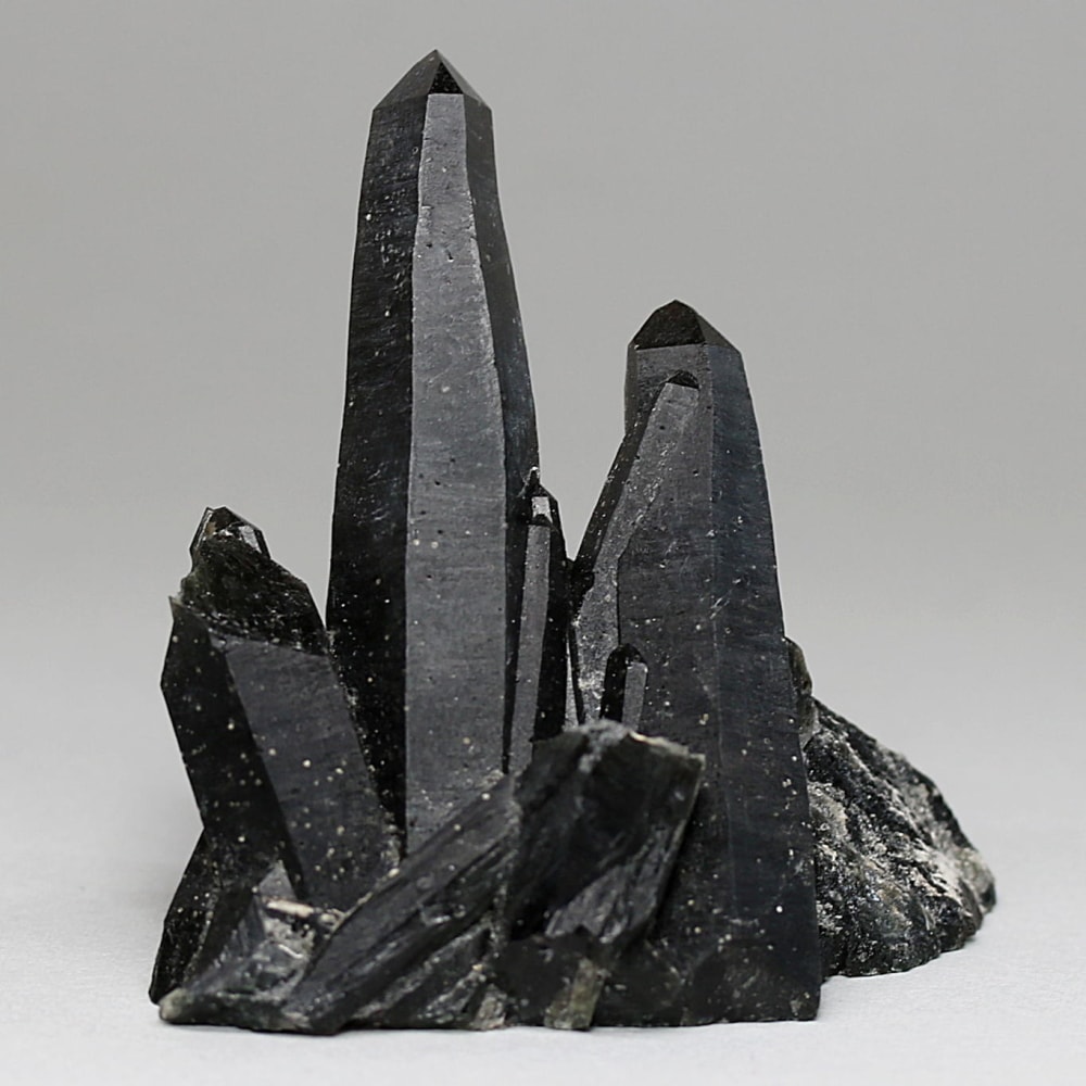 内モンゴル自治区産アクチノライトインクォーツ原石クラスター/通称グリーンクォーツ(ヘデンバーガイト&アクチノライト高密度内包)-slide-0