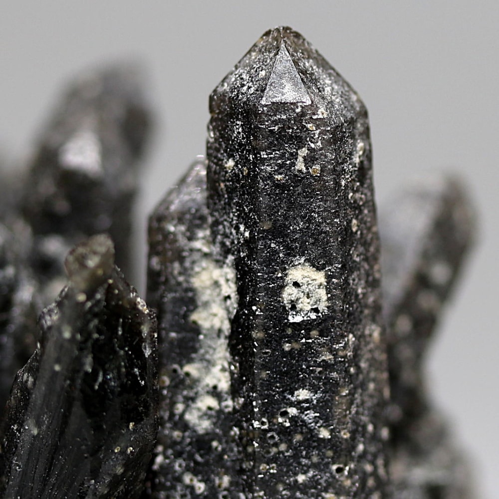 内モンゴル自治区産アクチノライトインクォーツ原石クラスター/通称グリーンクォーツ(ヘデンバーガイト&アクチノライト高密度内包)-slide-8