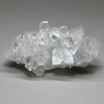 [トップクォリティ]インド産アポフィライトクラスター（結晶原石70.3g）(AHY-CL0703IS)