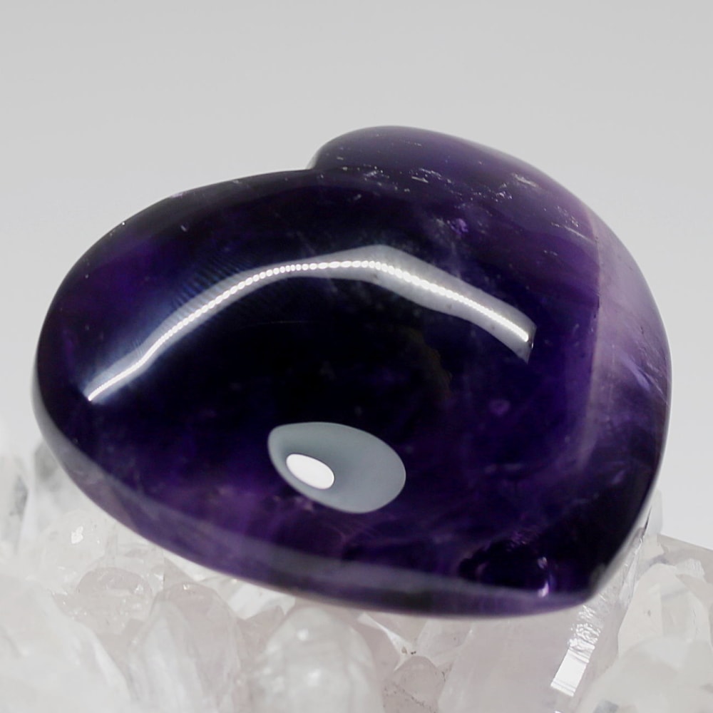 ブラジル産アメジストハートオブジェ(100g)-slide-1