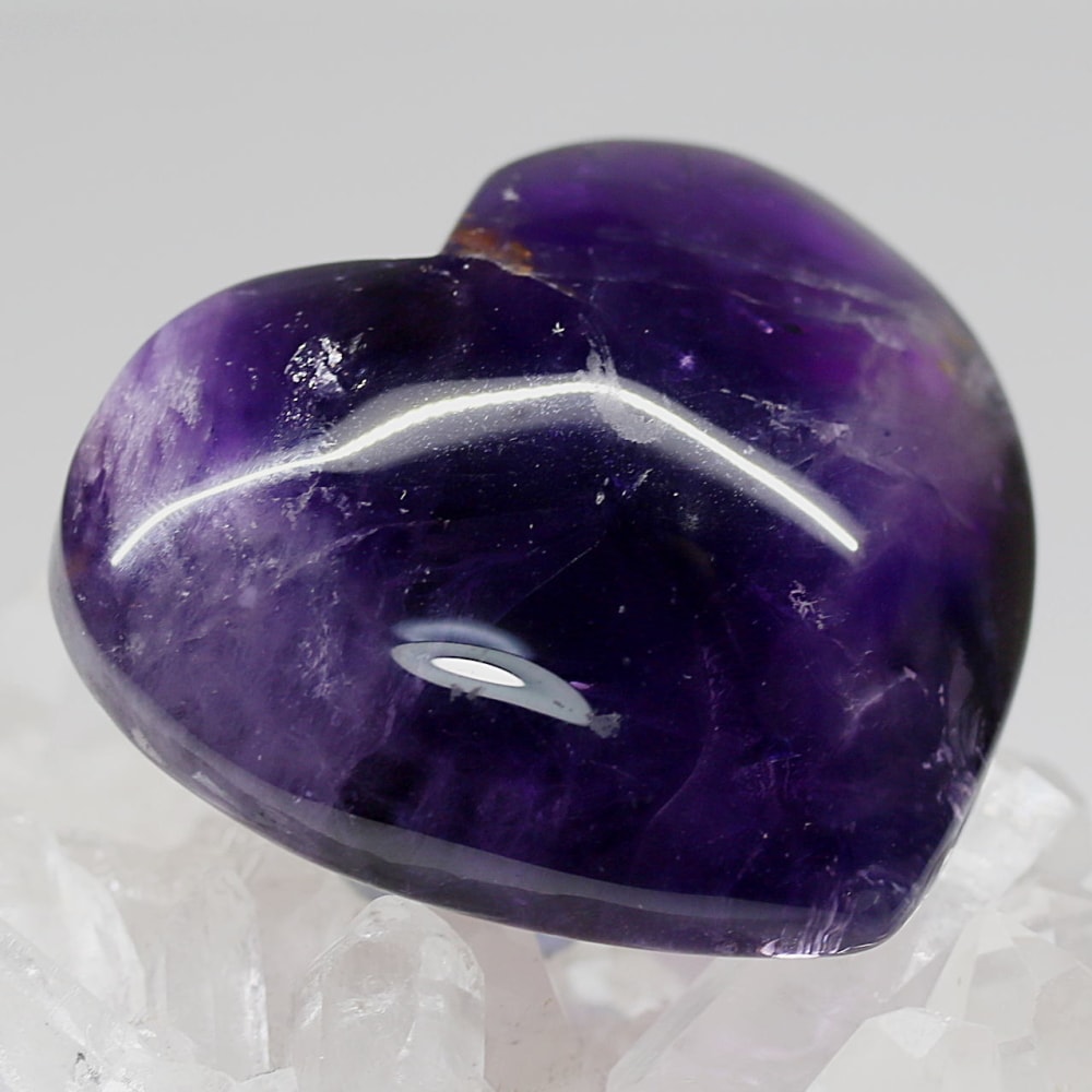 ブラジル産アメジストハートオブジェ(100g)-slide-3