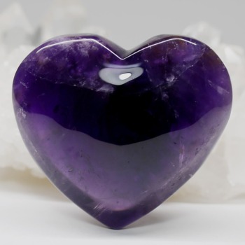 ブラジル産アメジストハートオブジェ（111g）(AME-HT1113IS)