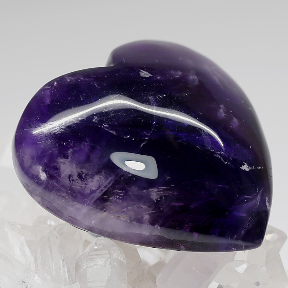 ブラジル産アメジストハートオブジェ(115g)-slide-1