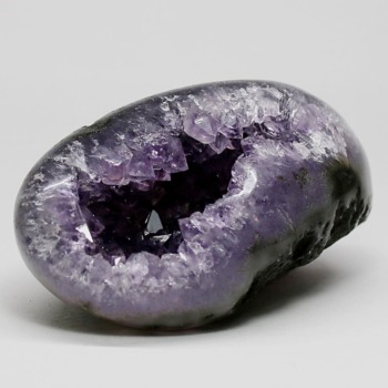 [高品質]ブラジル産アメジストジオード原石（笑口）(AME-SGA4620IS)