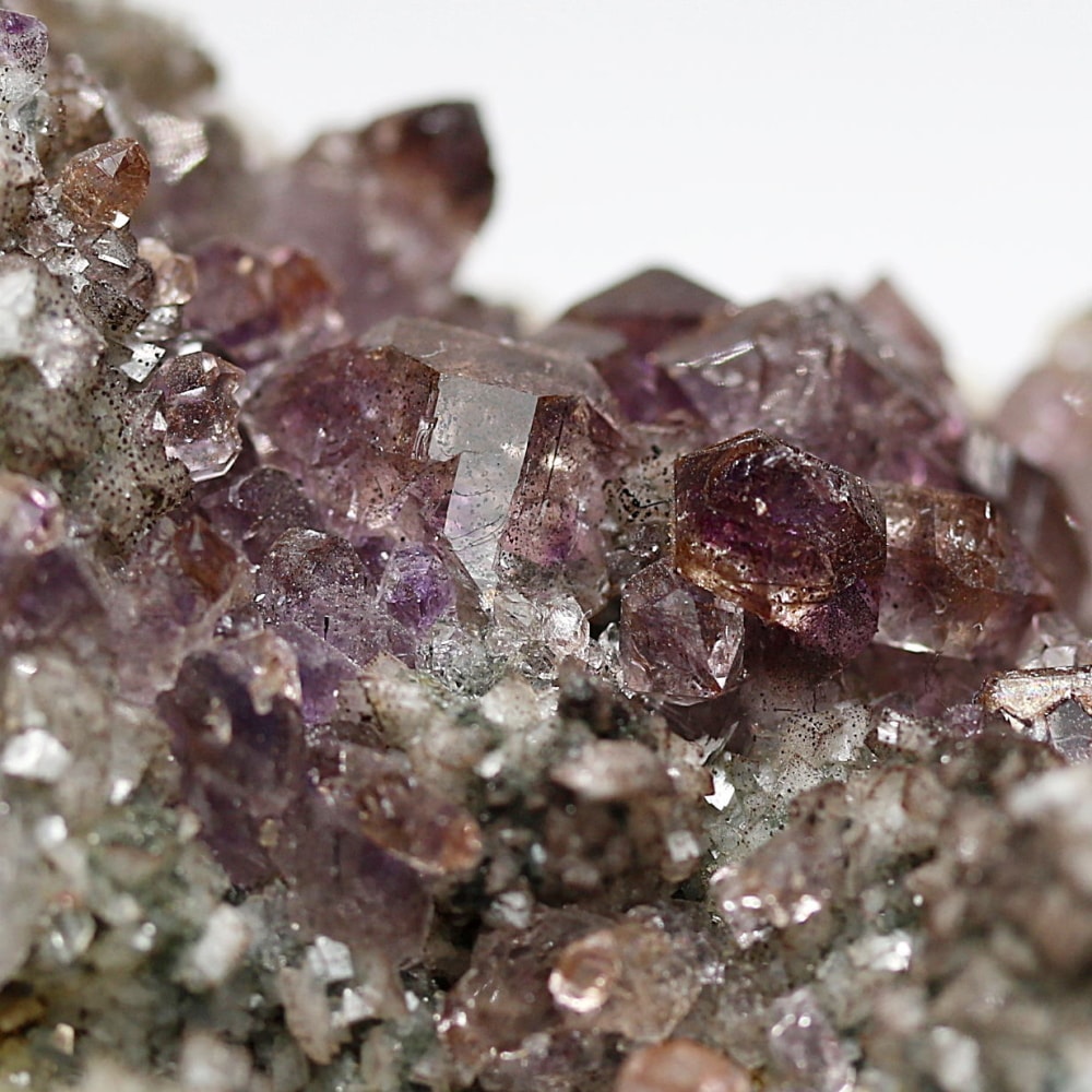 インド/カルール産アメジストエレスチャルクラスター(原石61.8g・レピドクロサイト、ゲーサイト内包)-slide-5