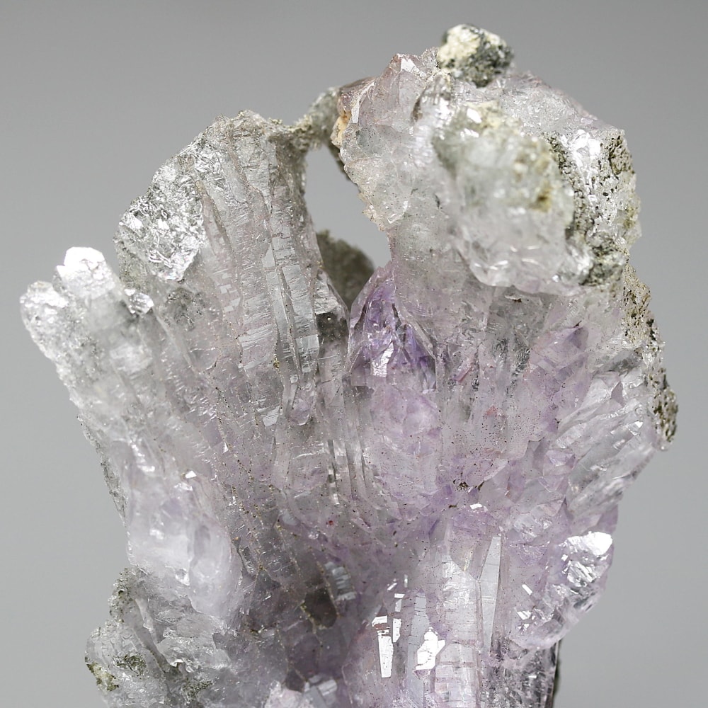 インド/カルール産アメジストエレスチャルクラスター(原石143g・レピドクロサイト内包)-slide-6