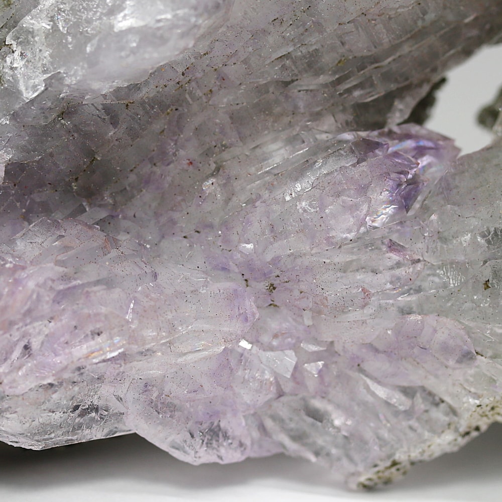 インド/カルール産アメジストエレスチャルクラスター(原石143g・レピドクロサイト内包)-slide-9