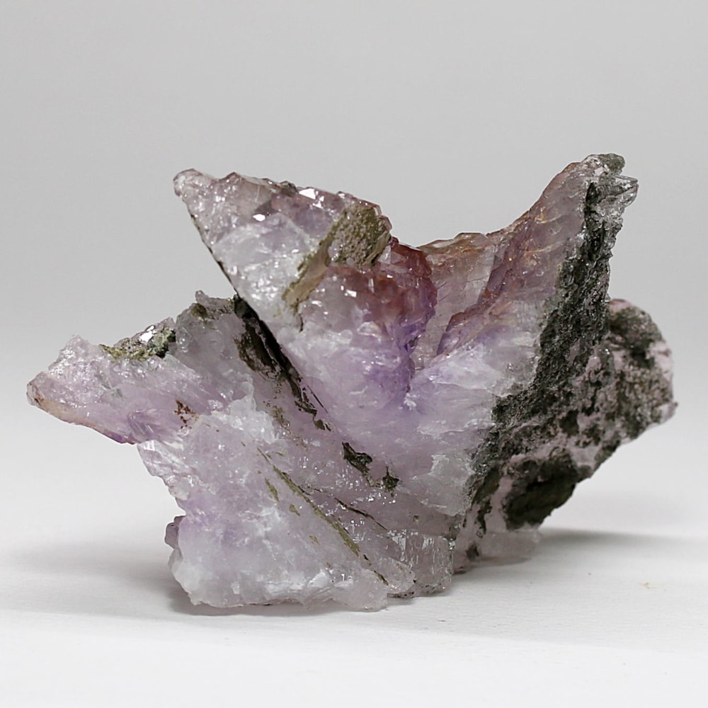 インド/カルール産アメジストエレスチャルクラスター(原石156g・レピドクロサイト内包・マイカ共生)-slide-2