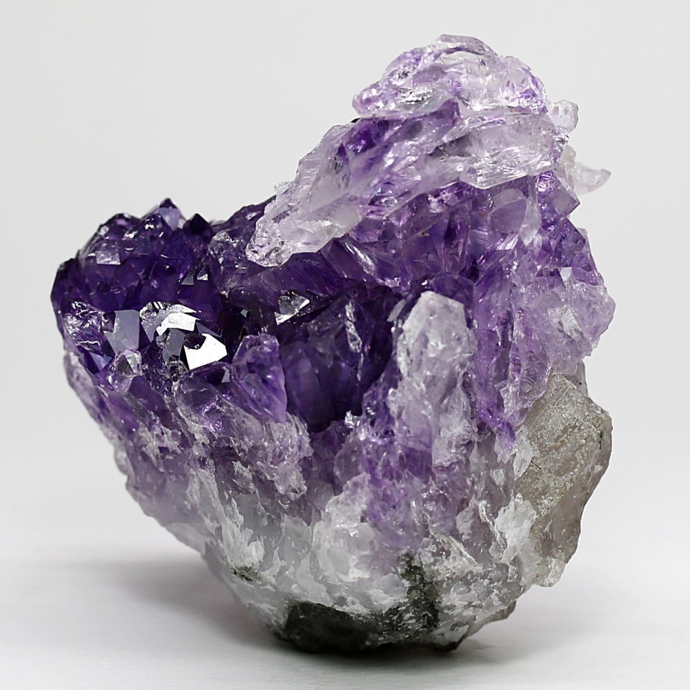 インド/カルール産アメジストエレスチャルクラスター(原石331g・マイカ共生・今では貴重な濃い紫)-slide-1