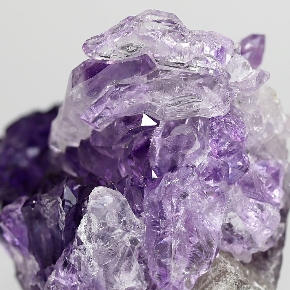 インド/カルール産アメジストエレスチャルクラスター(原石331g・マイカ共生・今では貴重な濃い紫)-slide-6