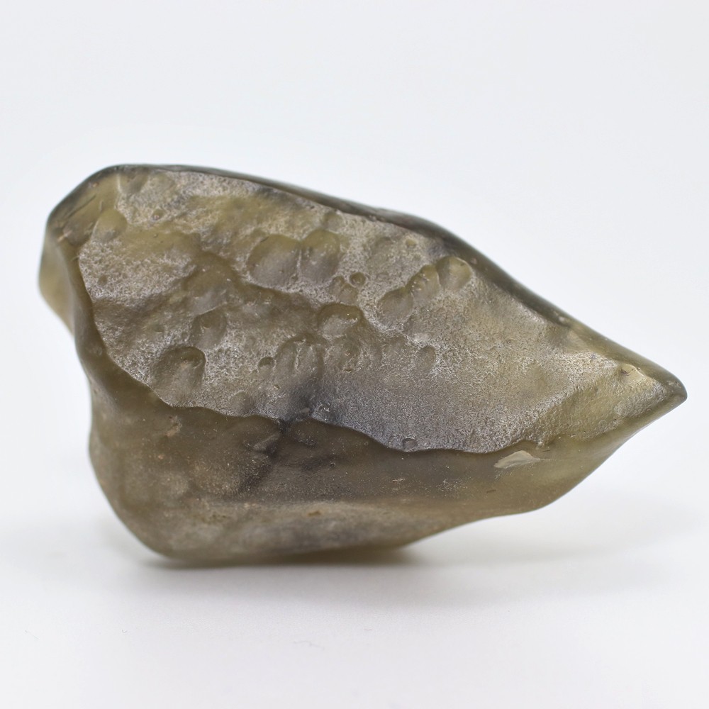[希少・高品質]天然ブラックリビアングラス原石（15.6g）