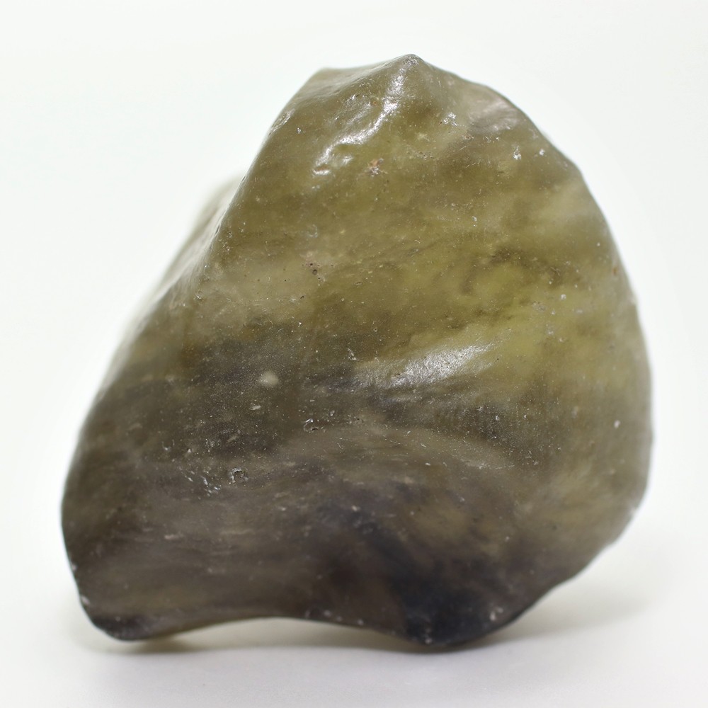 [希少・高品質]天然ブラックリビアングラス原石（61.6g）