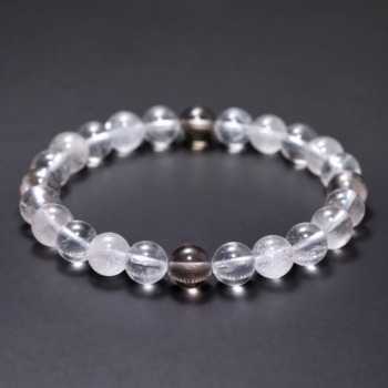 [特別価格/3A+]インド/マニハール産ヒマラヤ水晶ブレスレット（約8.5mm玉・スモーキークォーツ＆クローライト入り）(CHMH-BR0855IS)