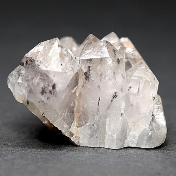 [高品質]コロンビア産レムリアンシードクラスター（原石31.8g／インクルージョン）(CLEQ-CL0318IS)