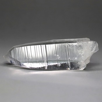 [トップクォリティ]コロンビア産レムリアンシードクリスタル（高透明度ナチュラルポイント／結晶原石54.1g）(CLT-NP0541IS)