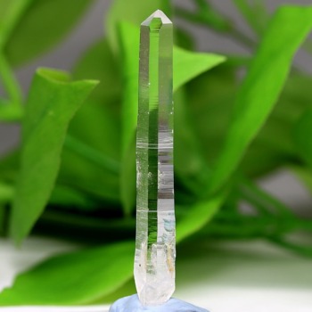 [高品質]コロンビア産レーザーレムリアンシードクリスタル（原石ナチュラルポイント/全長約66.0mm）(COLM-NP0064IS)