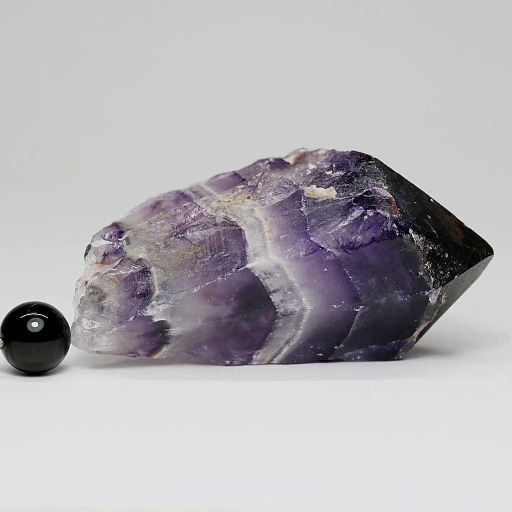 西インド/マハラシュトラ州産シェブロンアメジスト原石ナチュラルポイント(51.0g・ケープアメジスト)-slide-8