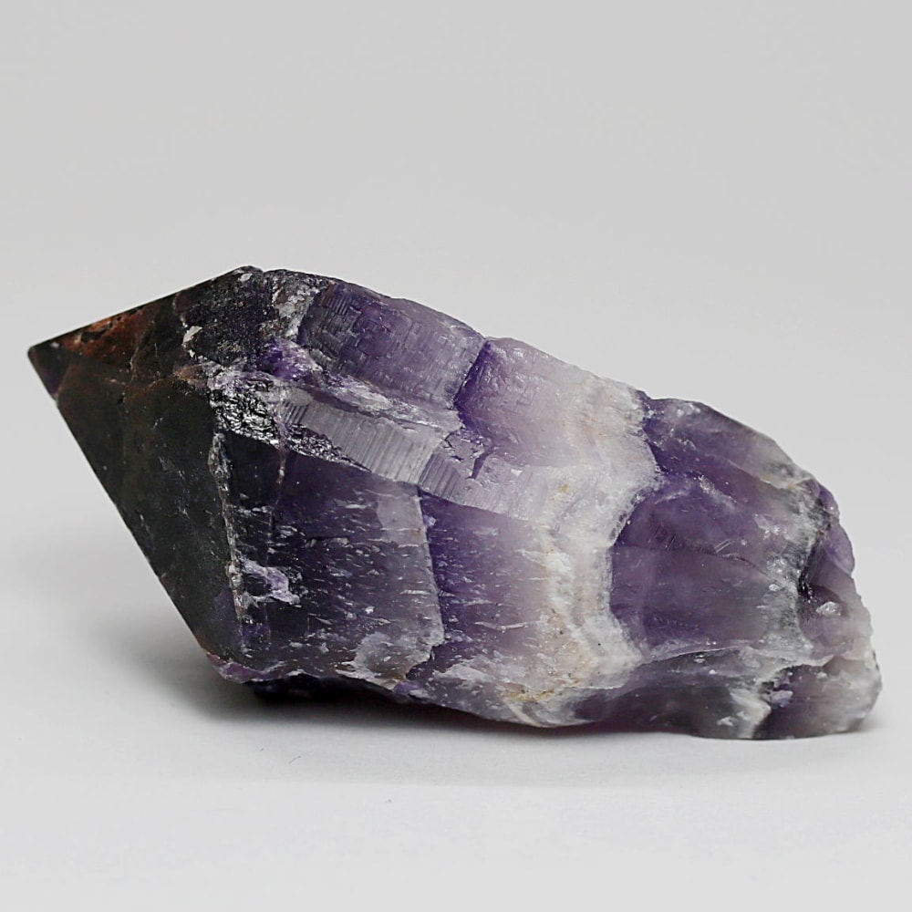 西インド/マハラシュトラ州産シェブロンアメジスト原石ナチュラルポイント(52.7g・ケープアメジスト)-slide-4