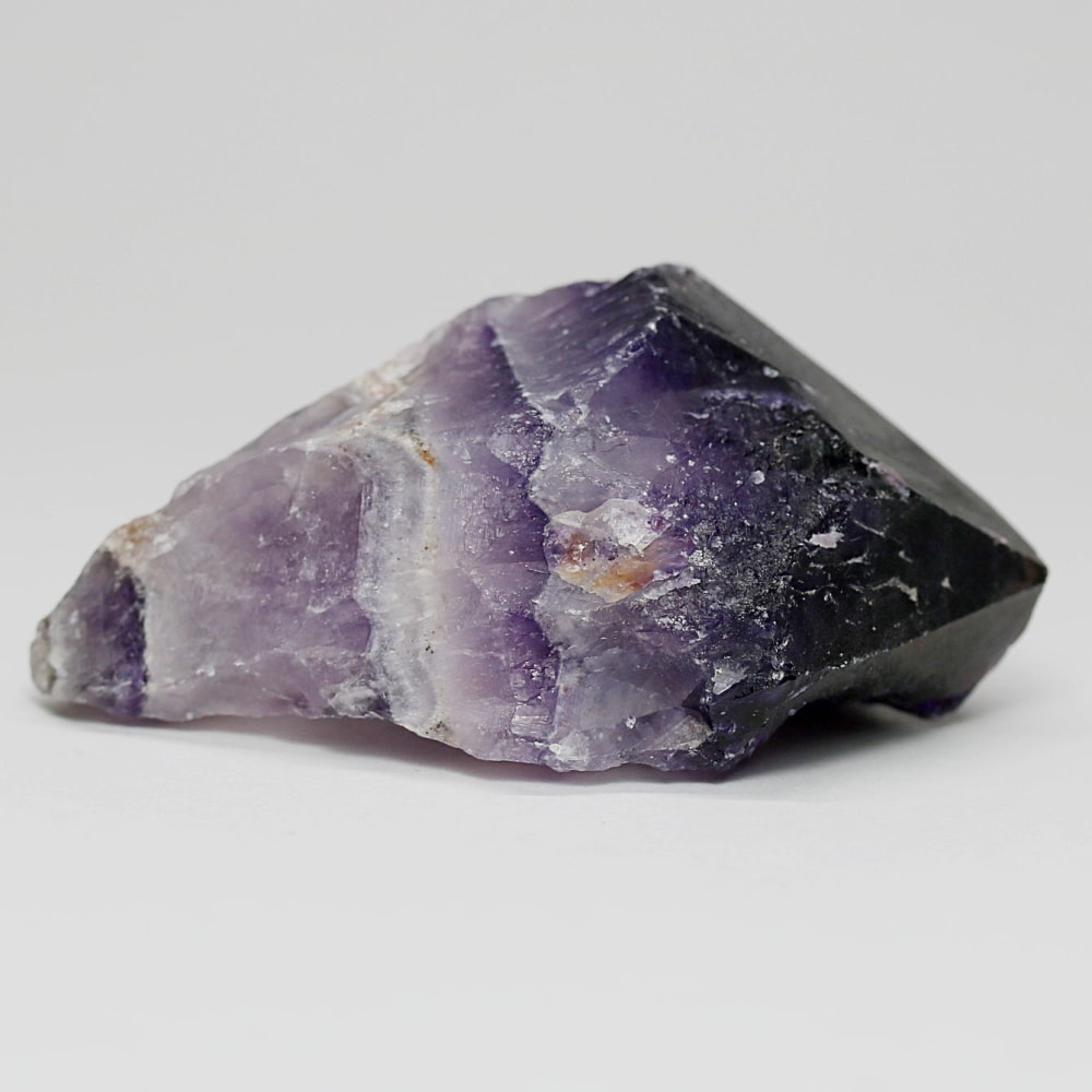 西インド/マハラシュトラ州産シェブロンアメジスト原石ナチュラルポイント(53.8g・ケープアメジスト)-slide-1