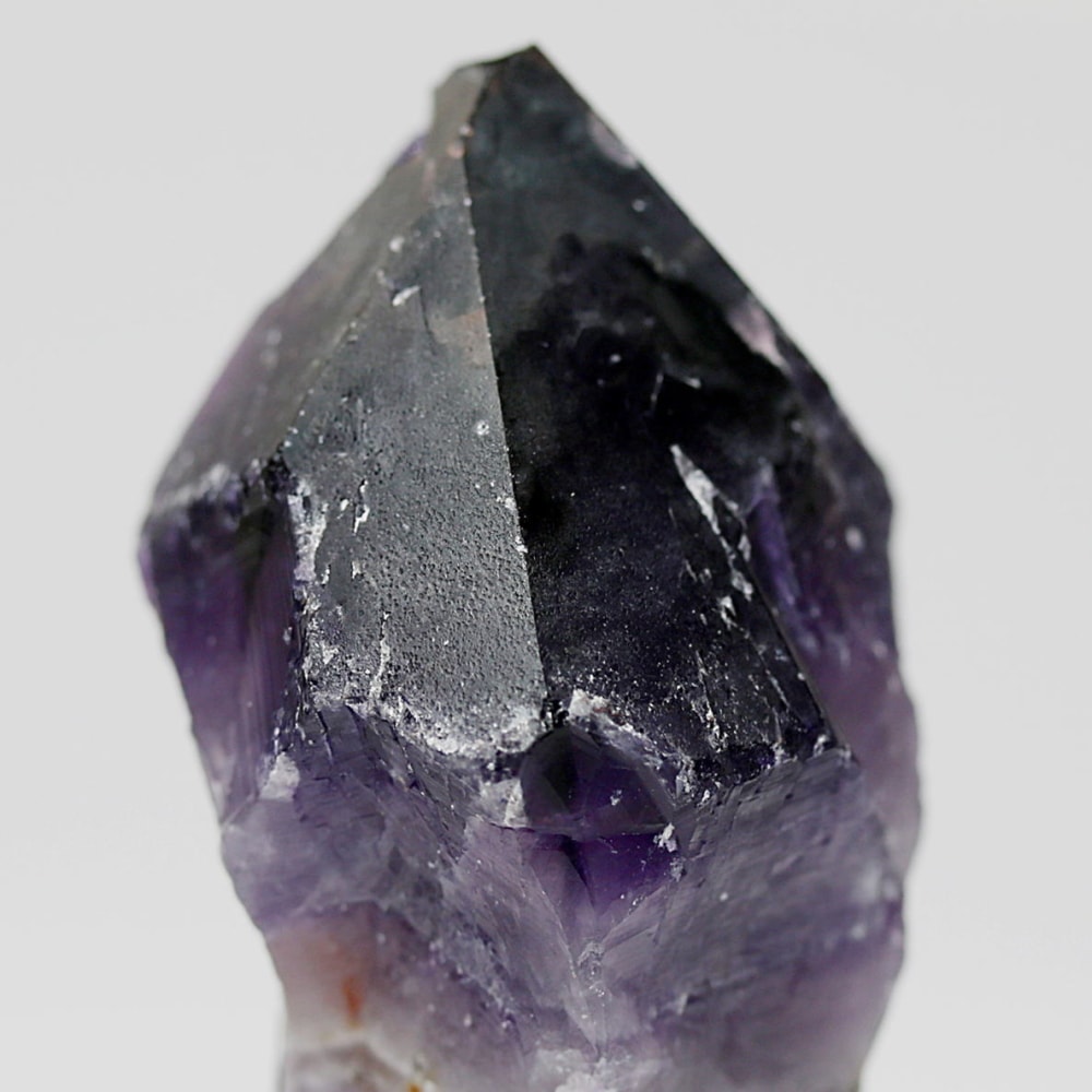 西インド/マハラシュトラ州産シェブロンアメジスト原石ナチュラルポイント(53.8g・ケープアメジスト)-slide-5