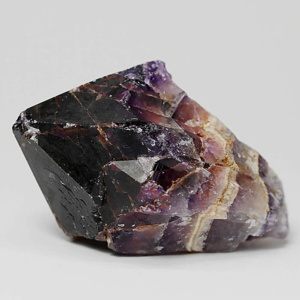 西インド/マハラシュトラ州産シェブロンアメジスト原石ナチュラルポイント(75.5g・ケープアメジスト)-slide-0