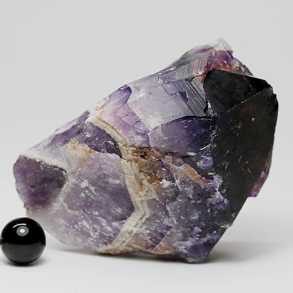 西インド/マハラシュトラ州産シェブロンアメジスト原石ナチュラルポイント(86.9g・ケープアメジスト)-slide-8