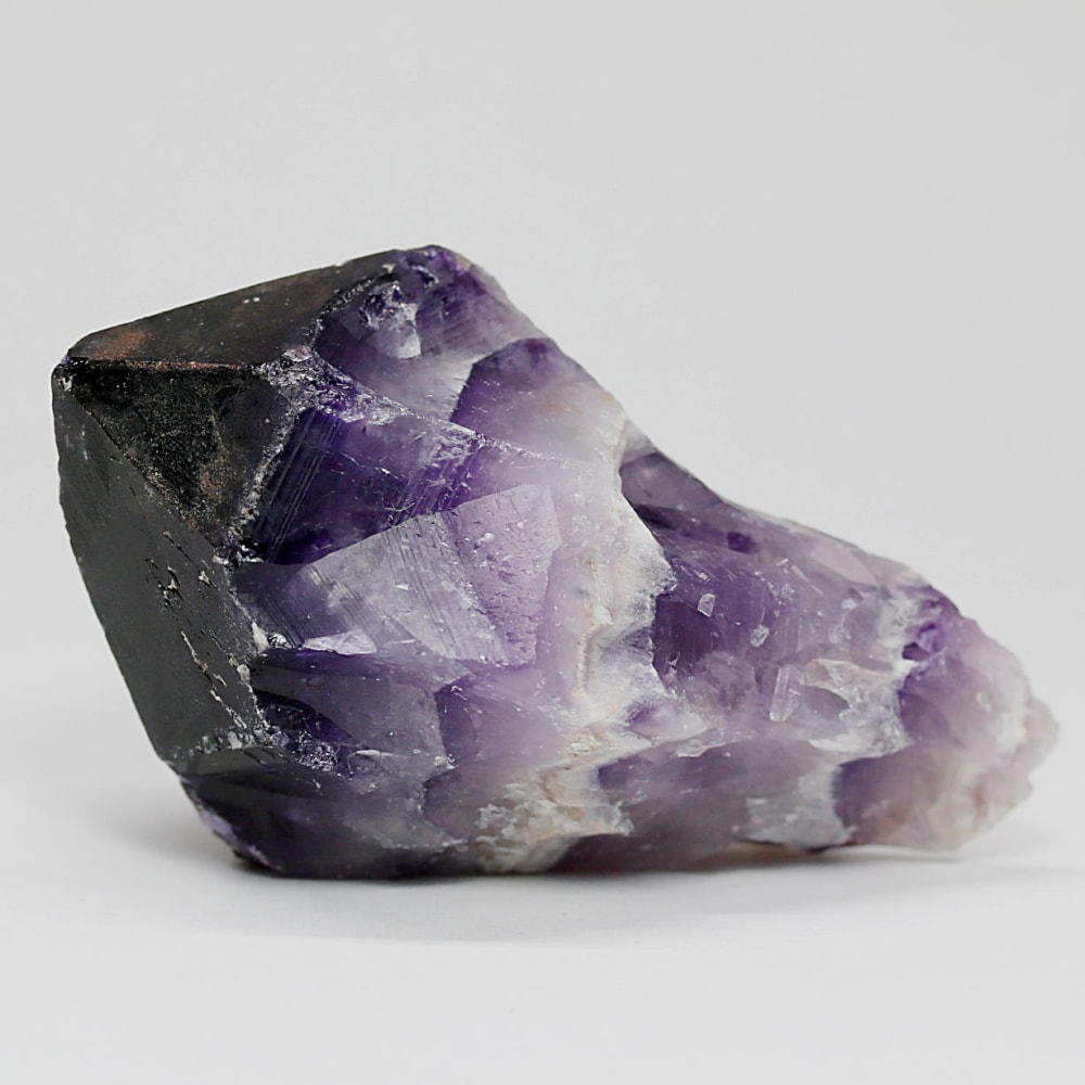 西インド/マハラシュトラ州産シェブロンアメジスト原石ナチュラルポイント(106g・ケープアメジスト)-slide-4