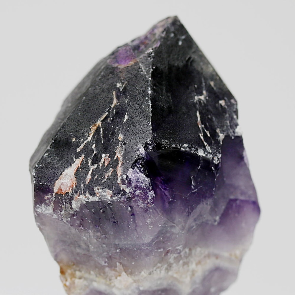 西インド/マハラシュトラ州産シェブロンアメジスト原石ナチュラルポイント(106g・ケープアメジスト)-slide-6