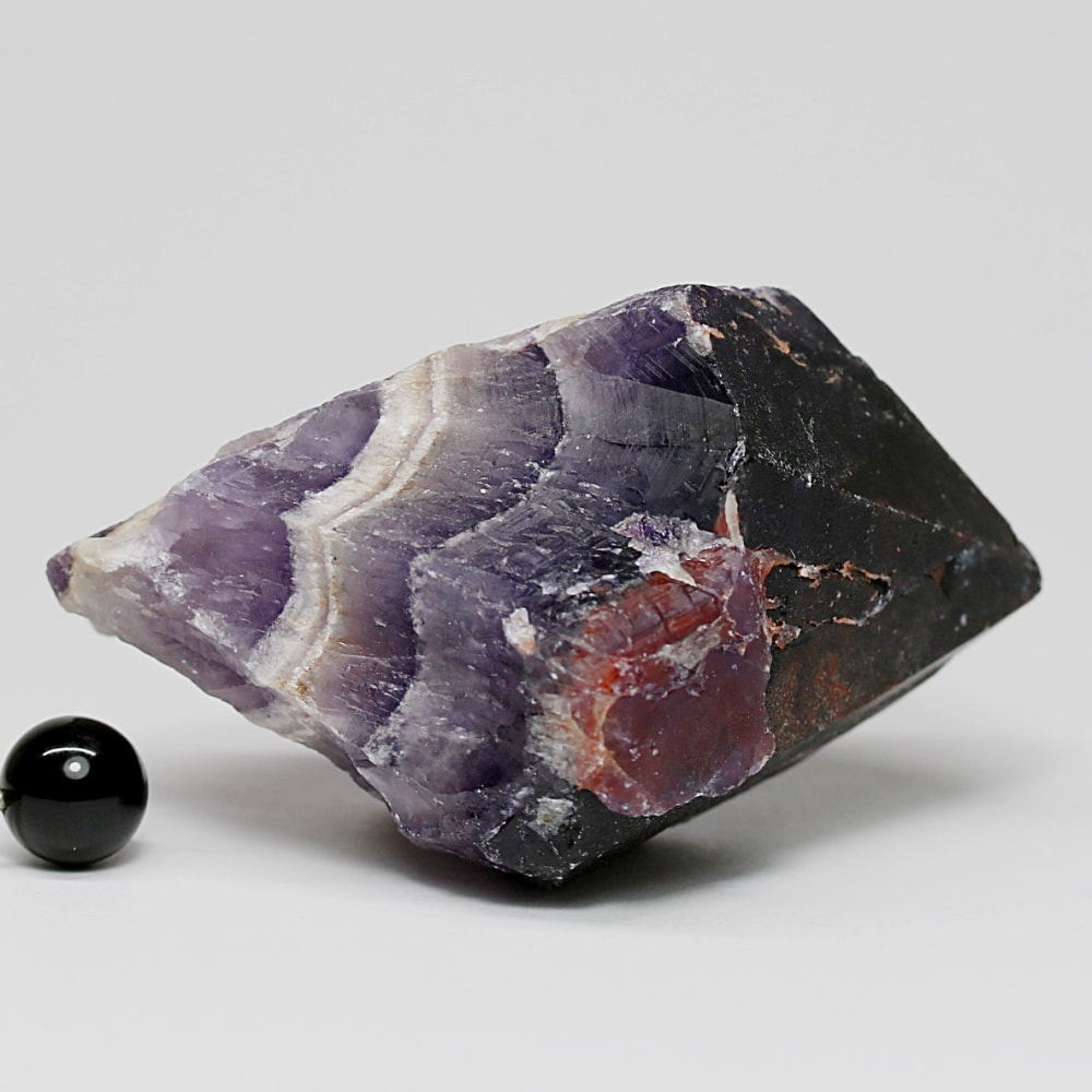 西インド/マハラシュトラ州産シェブロンアメジスト原石ナチュラルポイント(107g・ケープアメジスト)-slide-8