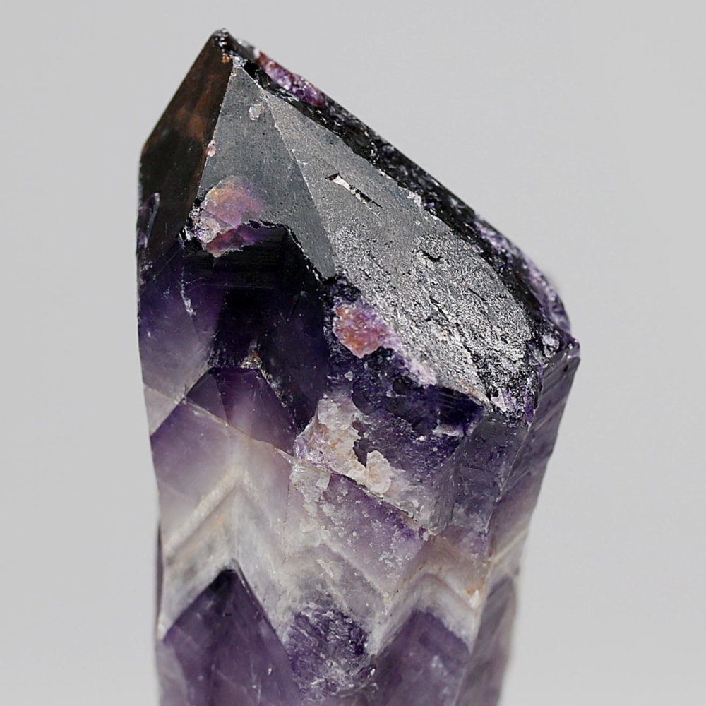 西インド/マハラシュトラ州産シェブロンアメジスト原石ナチュラルポイント(128g・ケープアメジスト)-slide-7