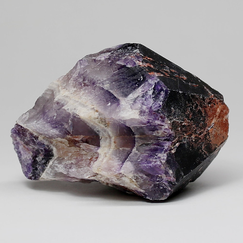 西インド/マハラシュトラ州産シェブロンアメジスト原石ナチュラルポイント(152g・ケープアメジスト)-slide-1