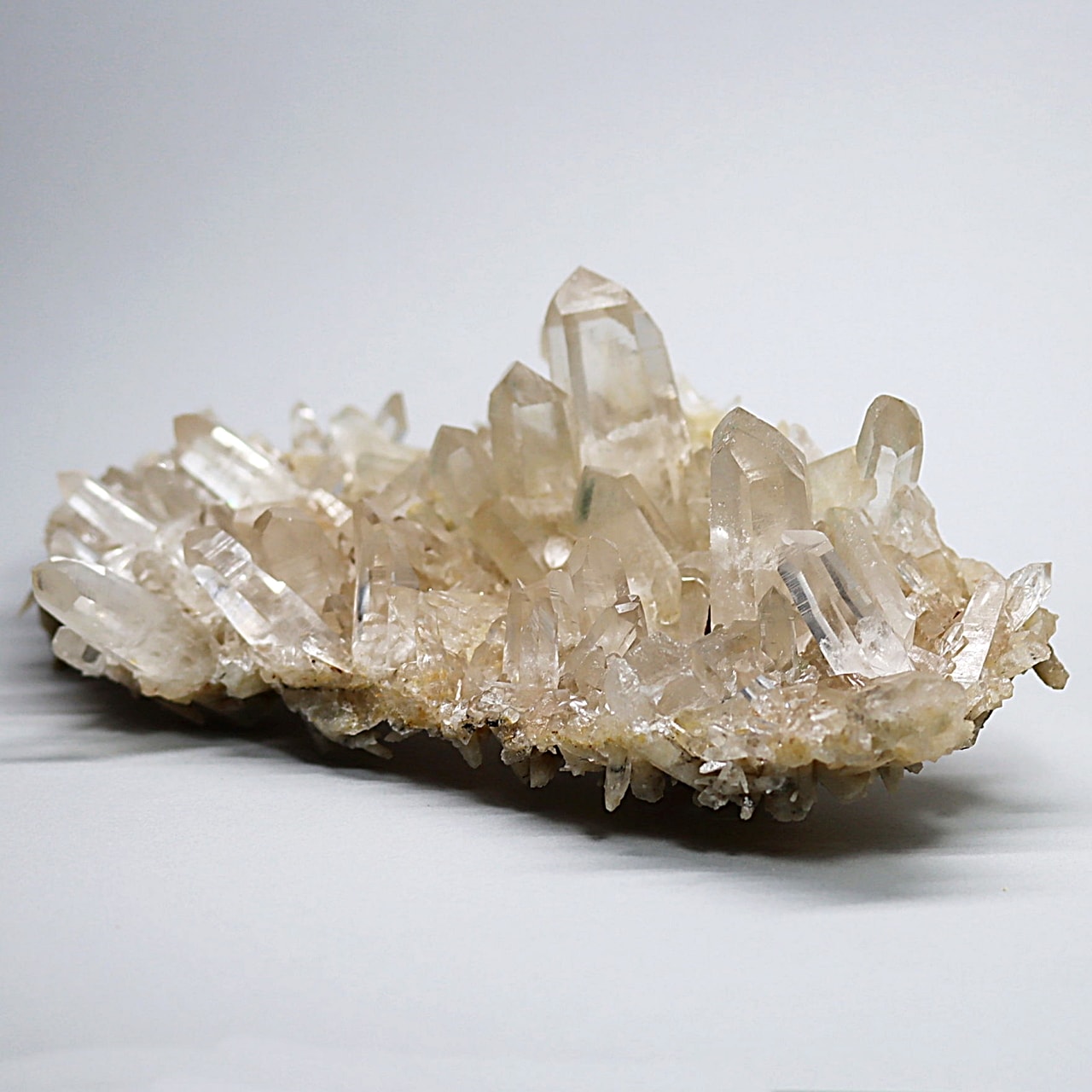 インド/ダーラ産ヒマラヤ水晶クラスター(大きめ原石708g)-slide-1
