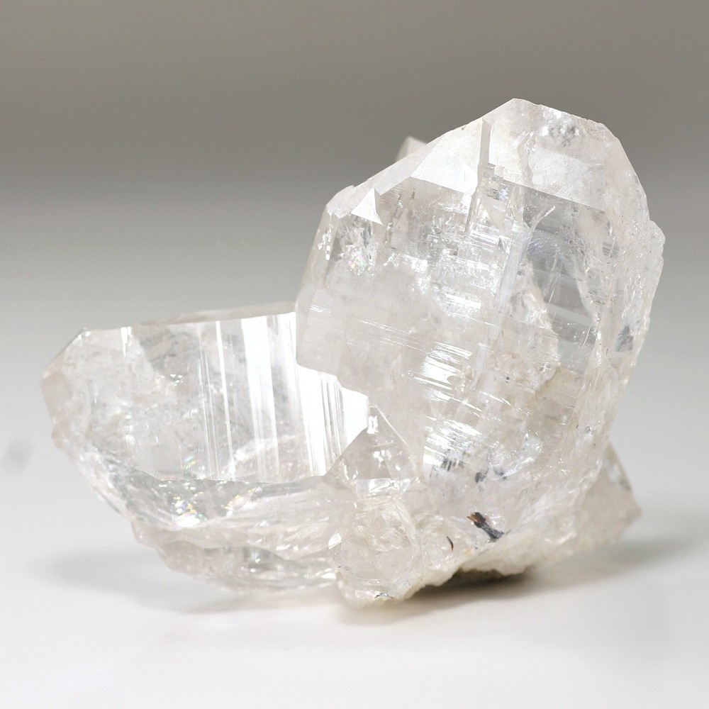 ガネッシュヒマール産ヒマラヤ水晶クラスター/原石（希少な透明）