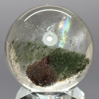[高品質]ブラジル産ガーデンクォーツ丸玉（庭園水晶スフィア・直径41.2mm・内部レインボー）(GAQZ-SP2801IS)