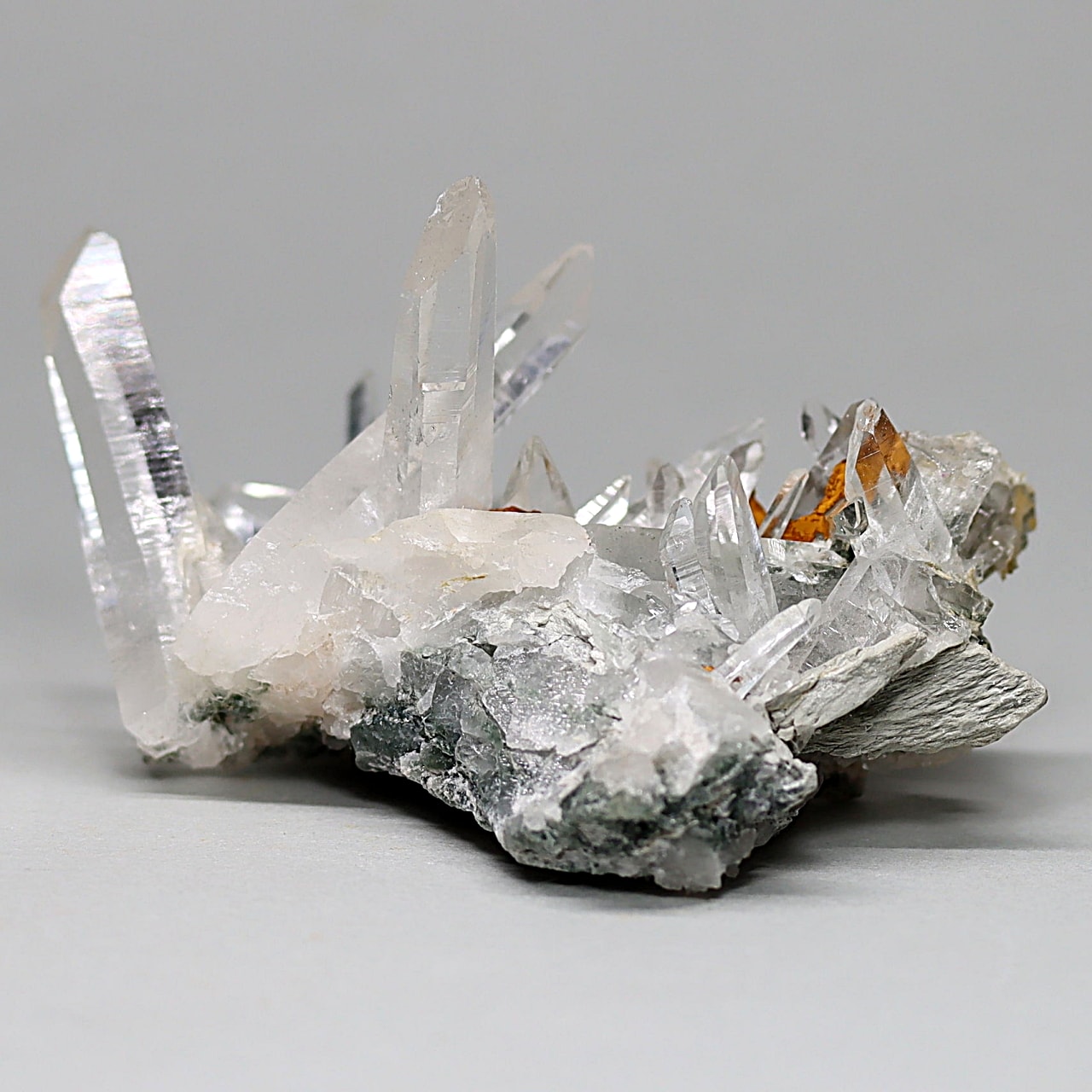インド/ガルサ産ヒマラヤ水晶クラスター(原石126g)-slide-1