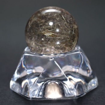 [特別価格/AA]ブラジル産ルチルクォーツ丸玉/ミニスフィア（球体直径20.5mm）(GLDR-SPH0205IS)