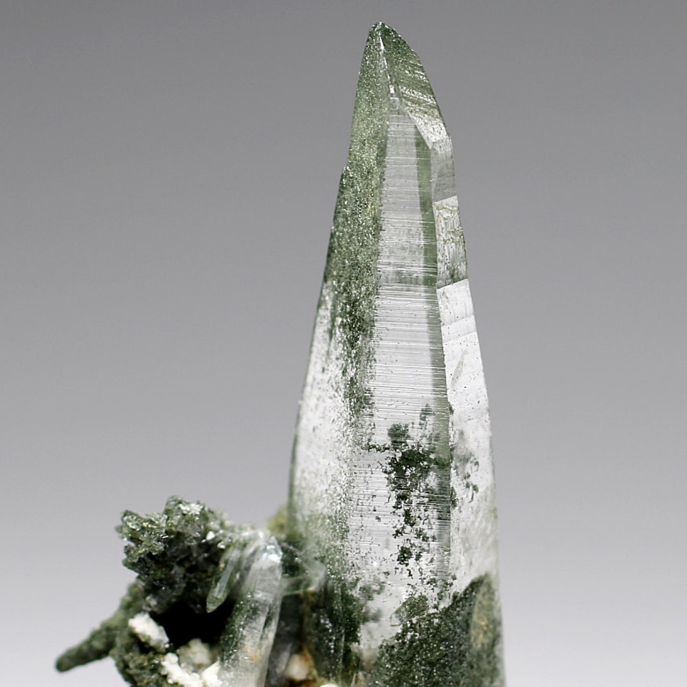 ガネッシュヒマール産ヒマラヤ水晶クラスター(ミニサイズ原石17.8g)-slide-7