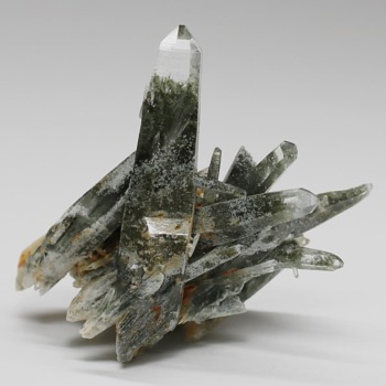 ガネッシュヒマール産ヒマラヤ水晶クラスター（ミニサイズ原石22.7g）(GNEZ-CL0227)