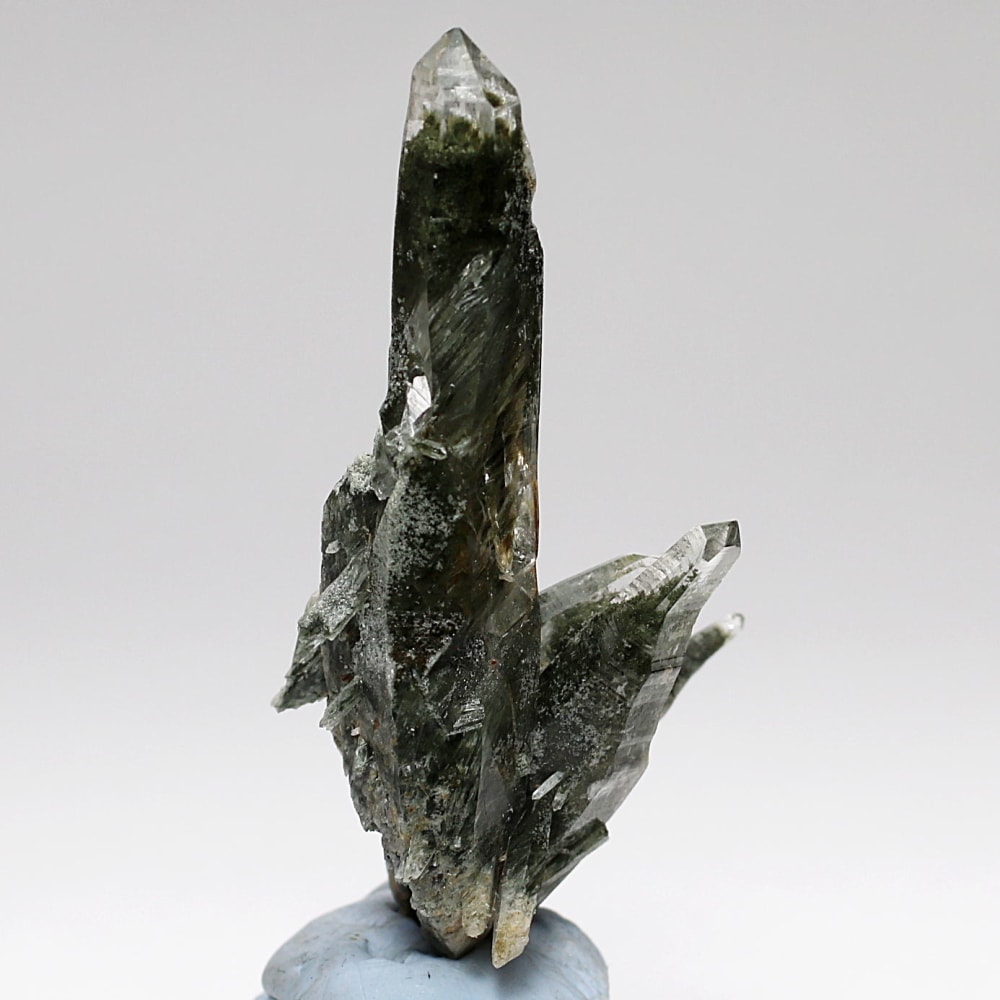 ガネッシュヒマール産ヒマラヤ水晶クラスター/角閃石内包(ミニサイズ原石23.5g)-slide-2