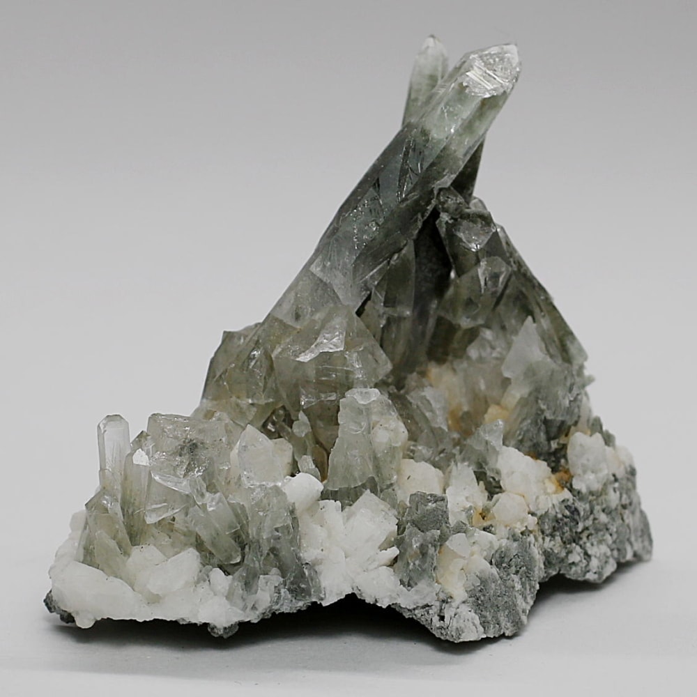 ガネッシュヒマール産ヒマラヤ水晶クラスター(ミニサイズ原石23.8g)-slide-2