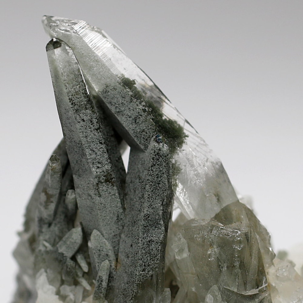 ガネッシュヒマール産ヒマラヤ水晶クラスター(ミニサイズ原石23.8g)-slide-6